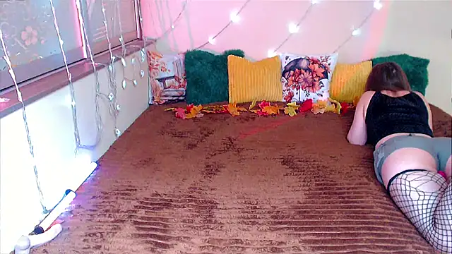 LizaSenri webcam