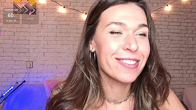 ReginaFoXXXy webcam