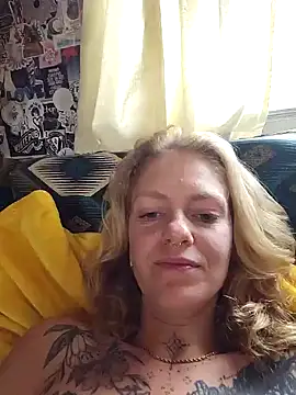 DeesseLilli webcam