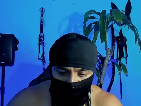 zeus_7777 webcam
