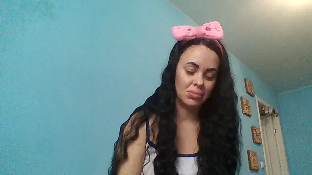 Stefaniyaxq webcam