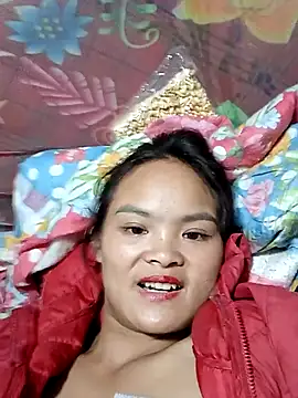 xinhxinhcute webcam