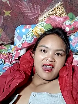 xinhxinhcute webcam