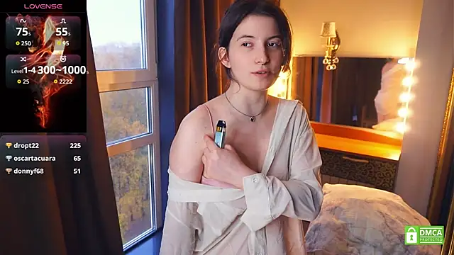 ConstanceBeames webcam