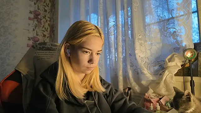 Witching_Moon webcam