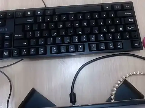 SweetDivaXX webcam