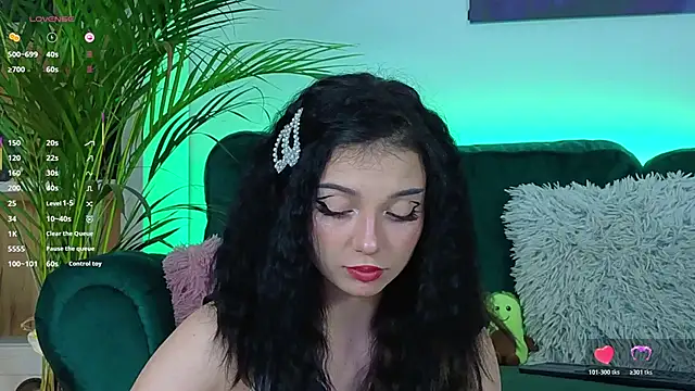 Avery-- webcam