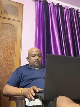 Dick_6inches_Delhi
