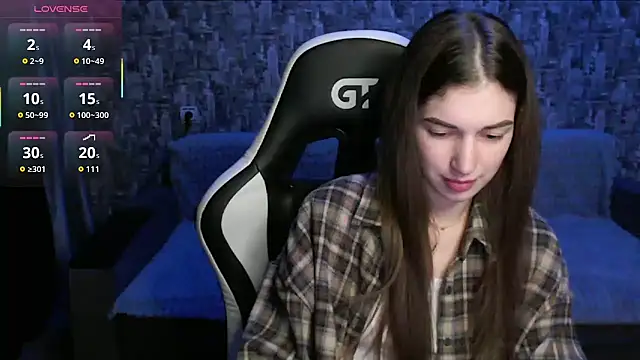 MissMiaCutie webcam