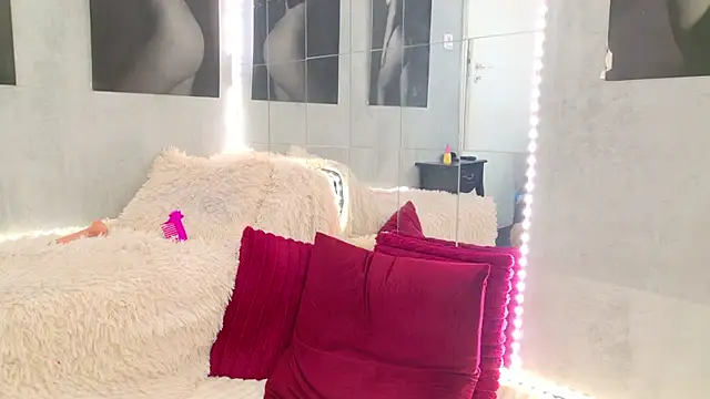 celia_chanel webcam