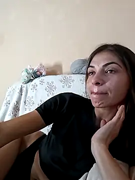 AntoniaHottie webcam