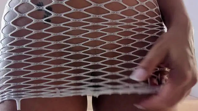 Sweetluna__ webcam
