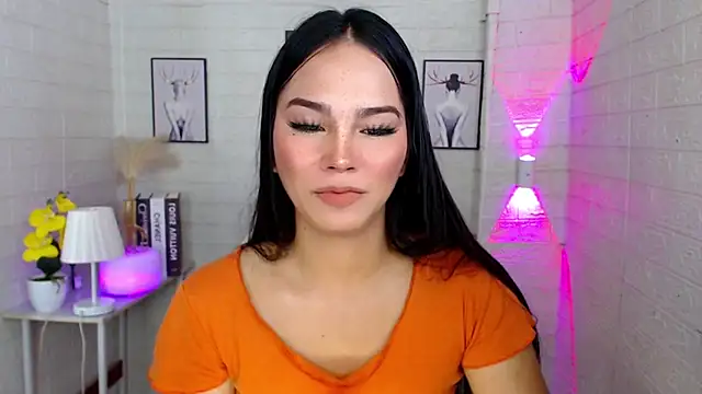 LylianaGirlx webcam