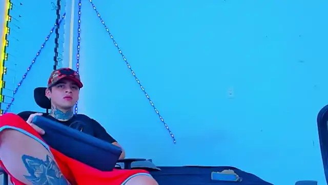 HOT_boy2025