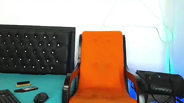 Damian_hart_24CM webcam