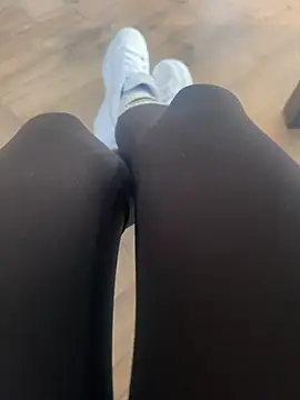 FeetVibe webcam