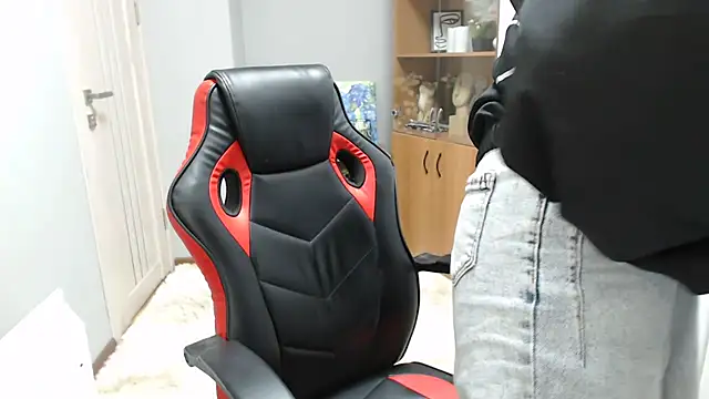 TinaQuiin webcam
