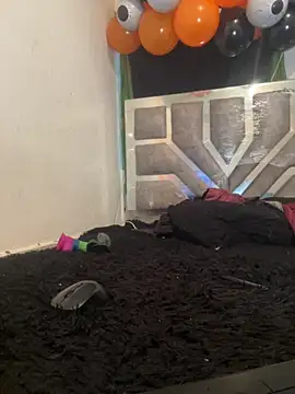 toxxxic_cams webcam