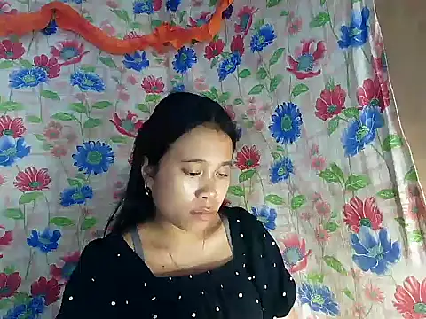 Pinay_Skinny18 webcam