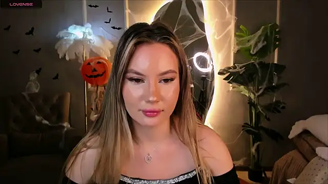 _BellaClark webcam