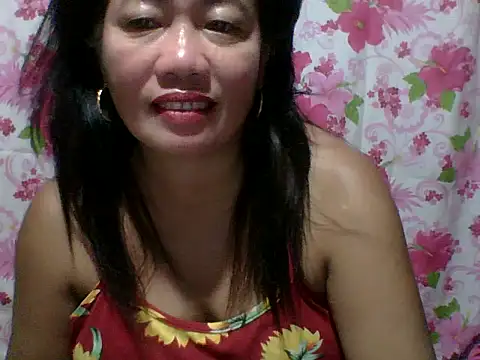 pinaySandra webcam