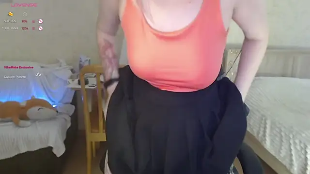Agatha_Mott webcam
