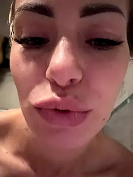 SweetDarling7 webcam