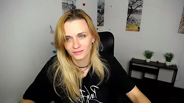 PeppyMia webcam