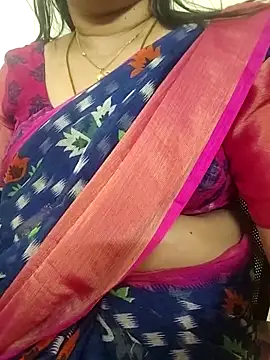 gaurika18 webcam