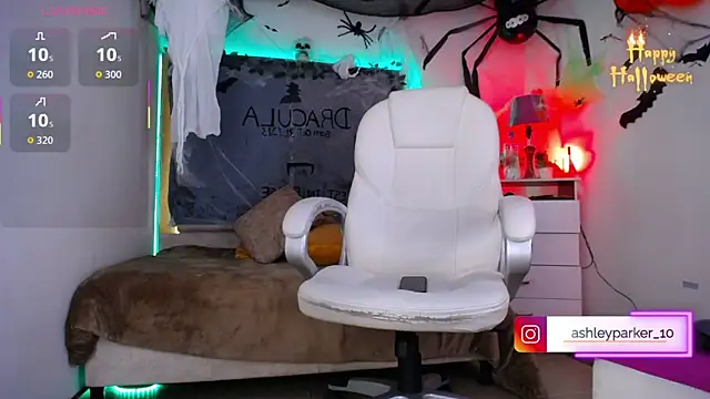 Ashley_parkerr