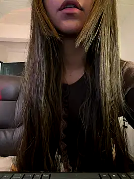 aly_golden_