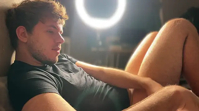 mynameischris – webcam model profile photo