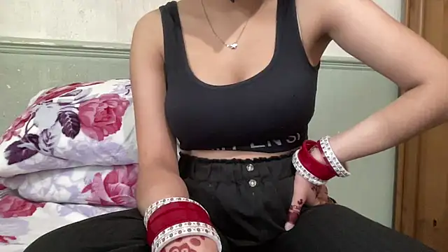 Komal_panjabi_girl webcam