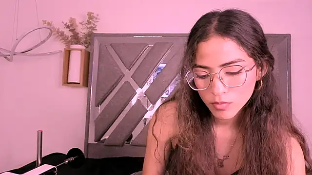 Akira_Hime webcam