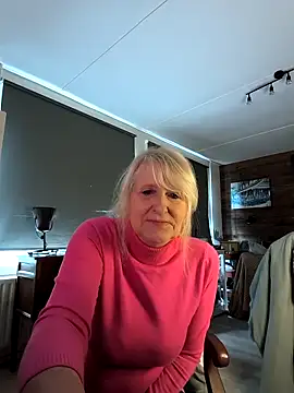 SexyMilfTascha webcam