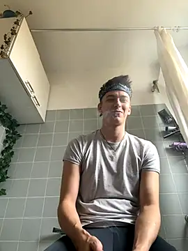 Toyjungee webcam