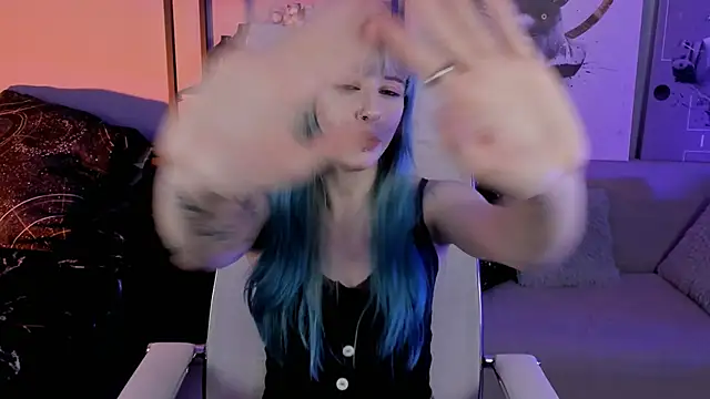 LexiWenford webcam