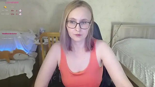 Agatha_Mott webcam
