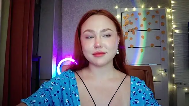 LolaMint_ webcam