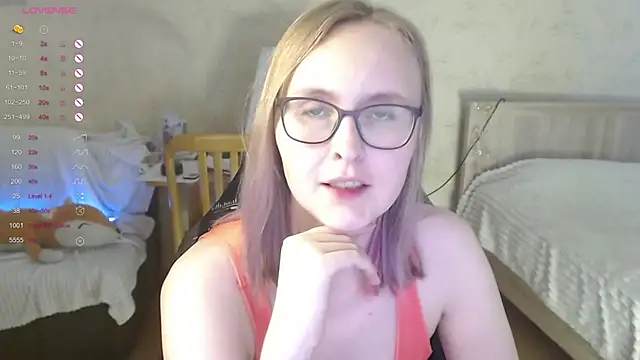 Agatha_Mott webcam