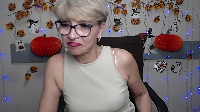 EllaBonito webcam