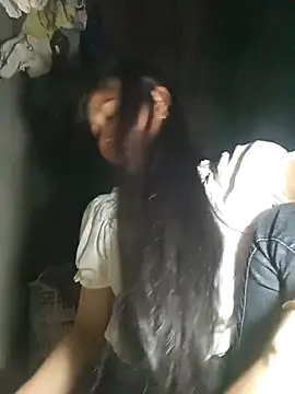 Phuongphuongg webcam