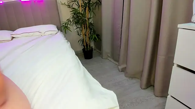 Maria_Reiiden webcam