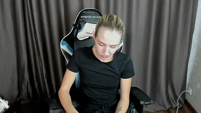 baby_xoxo webcam