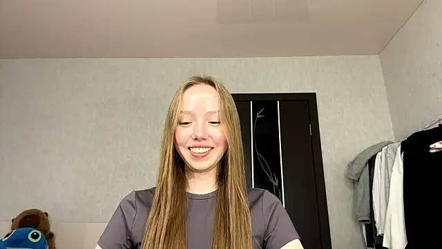 AntoniaMoravick webcam