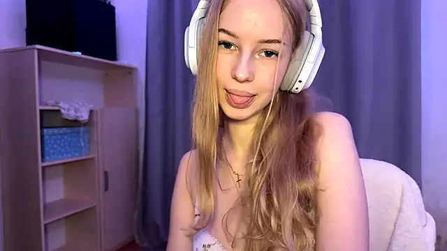 lunacrave - LunaCrave's free webcam - UK Sex Cams