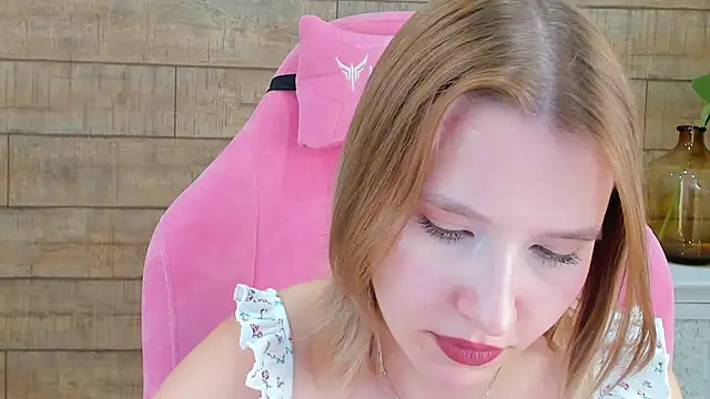 LiliLinn webcam