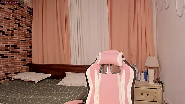 Velvetsky_1 webcam