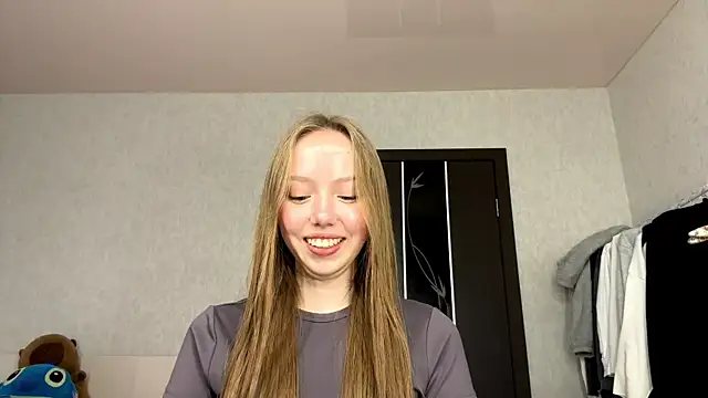 AntoniaMoravick webcam