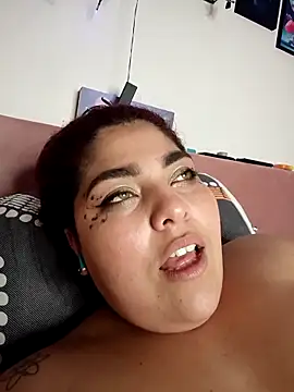 kendra_lil_evill webcam